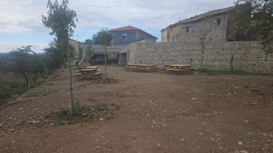 El Plan ‘Conviure’ hace posible un nuevo merendero y una piscina más accesible en Portell