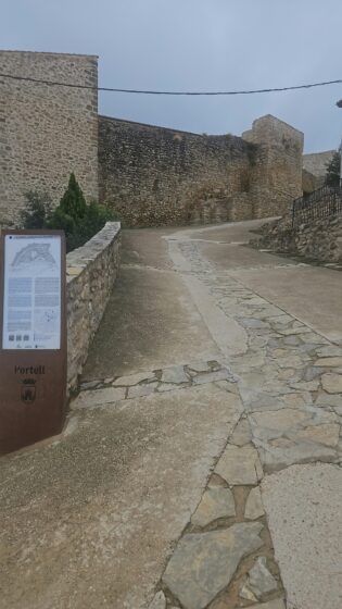 Portell continúa con la restauración de la muralla